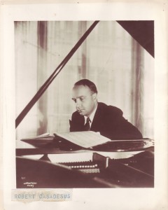 Robert Casadesus, pianiste et compositeur phare du XXe siècle